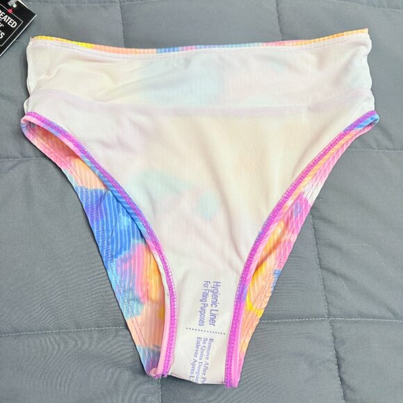 Salt + Cove Tie-Dyed Bikini Bottoms, Created for Macy's - Size: Small - NWT - Picture 3 of 11